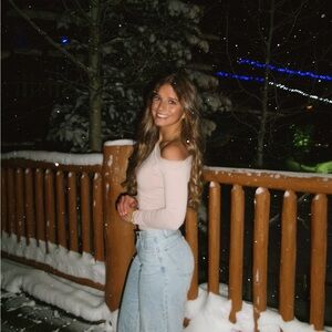 Meet your Posher, Gabby